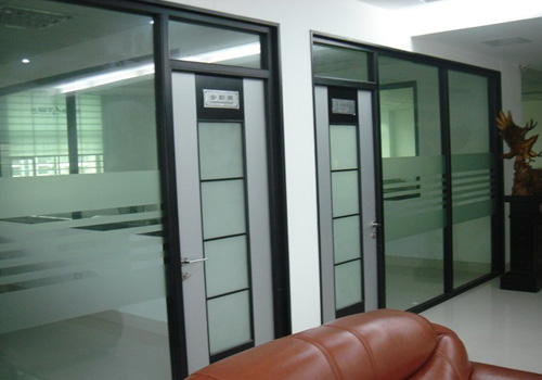 沈陽(yáng)磨砂玻璃隔斷