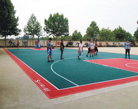 河北任丘市第一中學